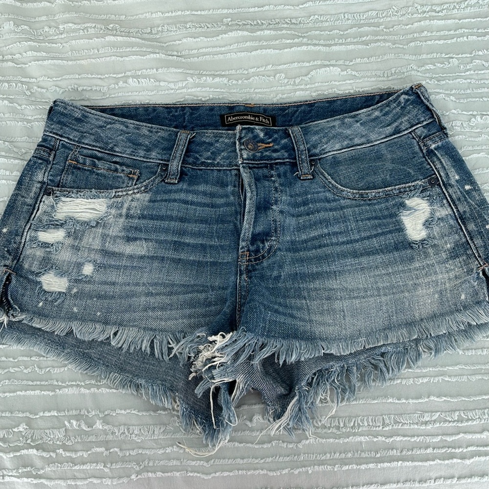 Abercrombie and Fitch Jean shorts size 27